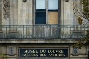 Le casse du Louvre va être porté à l'écran