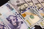 Le dollar progresse dans l'attente d'un accord au Moyen-Orient