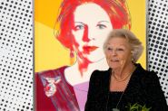 Dutch Museum Displays Andy Warhol's Queens in \