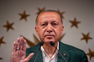 Erdogan à Macron et Poutine: la Turquie disposée à accueilir des négociations sur l'Ukraine