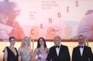 Cannes 2025: Joachim Trier embarque Elle Fanning dans un mélodrame en norvégien