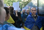 Attaque russe massive sur Kiev à l'aube d'un deuxième échange de prisonniers