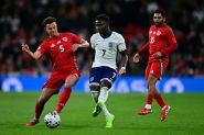 Foot: départ canon puis gestion pour l'Angleterre contre les Gallois