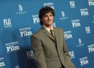 Cinéma: tout ce qu’il faut savoir sur  «Hurlevent», adaptation libre du roman d’Emily Brontë