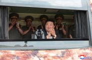 Kim Jong Un supervise des essais d'artillerie jugés «démonstration de force» contre Séoul