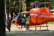 Crue au Népal: les secours tentent d'évacuer une centaine d'ouvriers coincés dans un tunnel