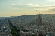 Le pape Léon XIV est arrivé à Barcelone, à la veille d'une messe à la Sagrada Familia