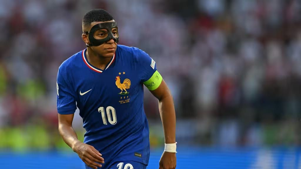 Capitaine masqué, année ratée: le bilan 2024 de Mbappé