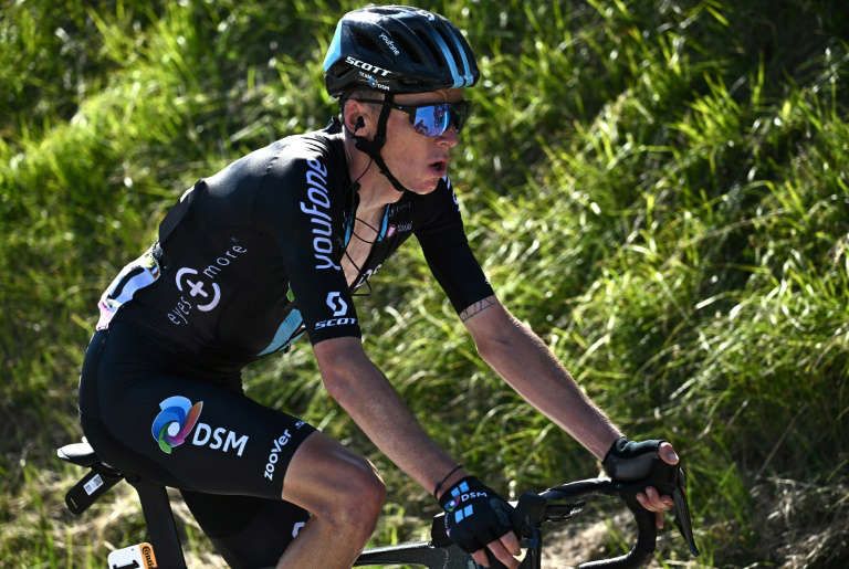 TDF: Bardet avance toujours masqué