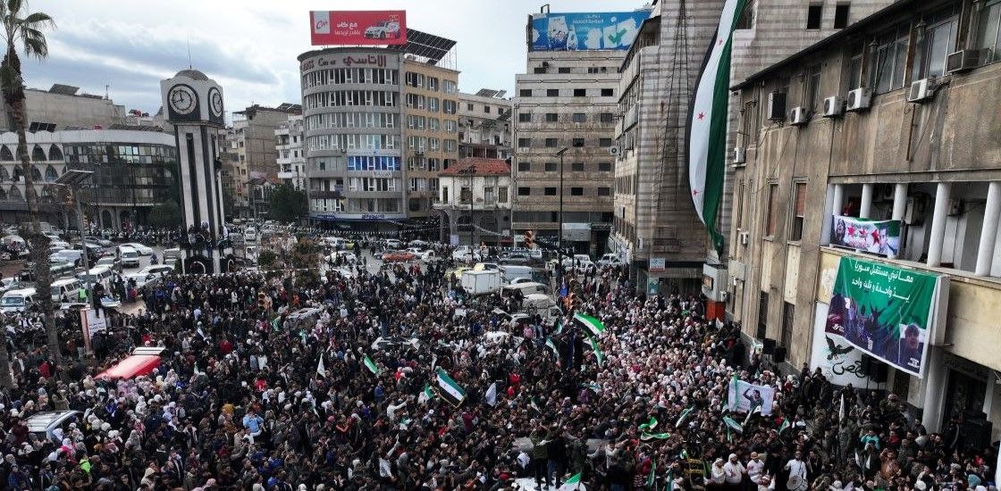 Homs: Les forces syriennes lancent une opération contre des éléments pro-Assad