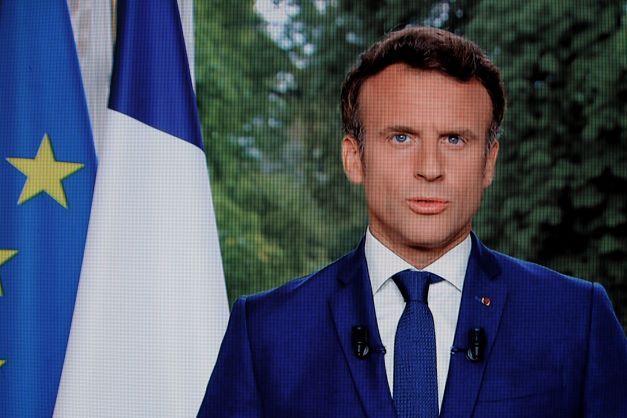 Macron à la recherche de majorité parlementaire