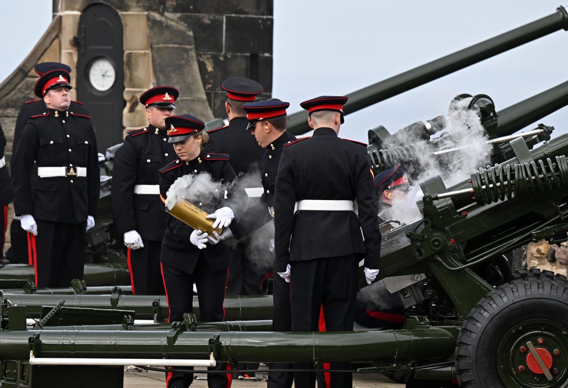 Le cortège funéraire d'Elizabeth II fait le tour d'Ecosse