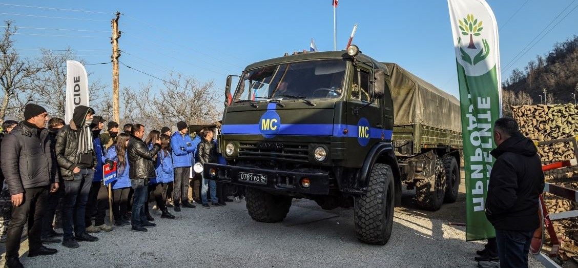 Au Karabakh, les Arméniens redoutent une crise humanitaire