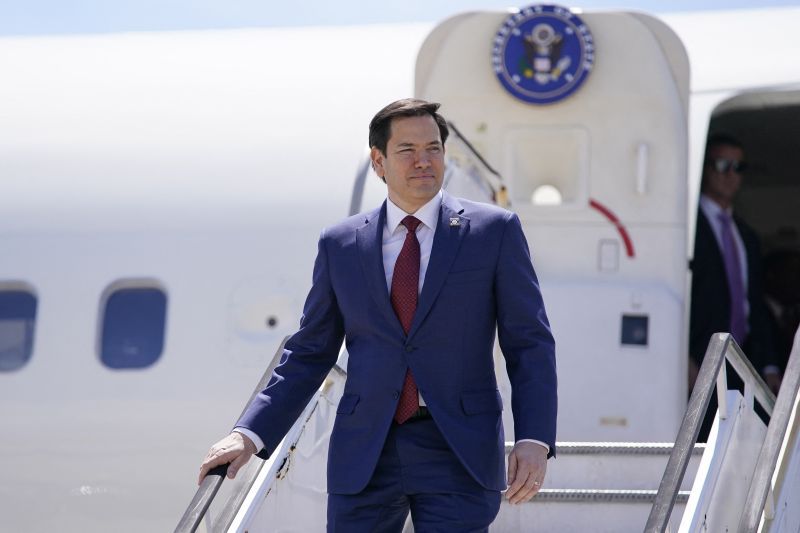 Marco Rubio a rencontré Sergueï Lavrov en marge de l'escalade en Ukraine