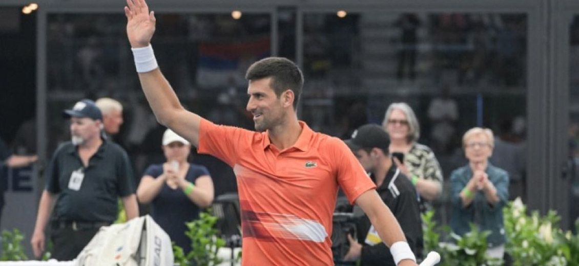 Tennis: Djokovic remporte facilement son premier tour à Adelaïde