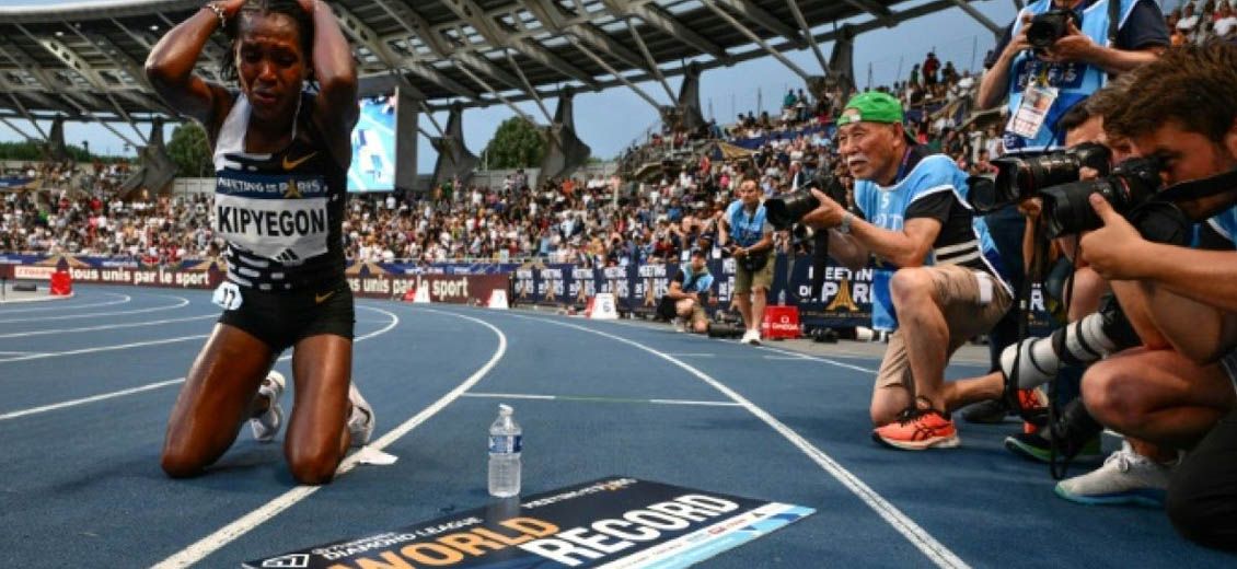 Athlétisme: la Kényane Kipyegon bat le record du monde du 5.000 m