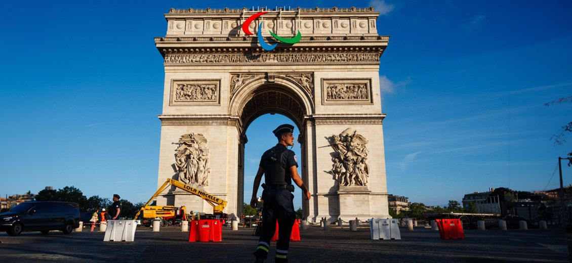 JO-2024: débit et bactéries en folie, la Seine pas prête à un mois de l'ouverture