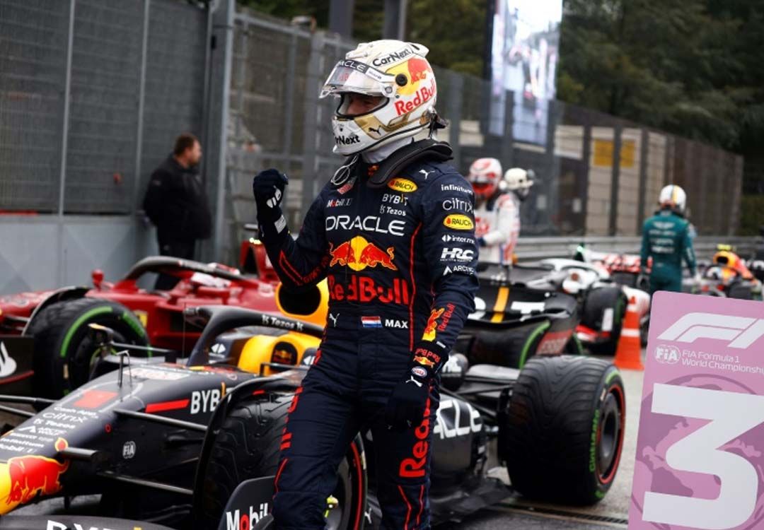 Verstappen en pole pour la première course sprint de la saison