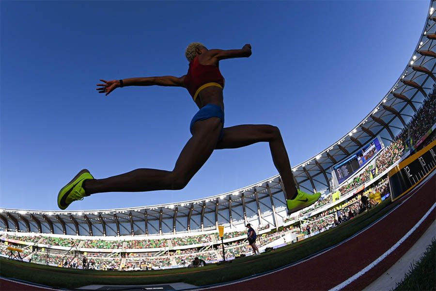 Mondiaux d'athlétisme: Rojas au triple, Barshim à la hauteur, double triplé à Eugene