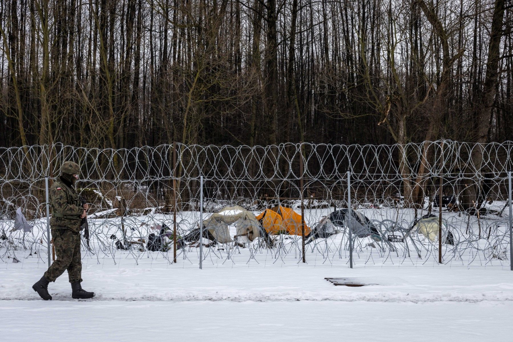 Clôtures anti-migrants: le débat européen se corse