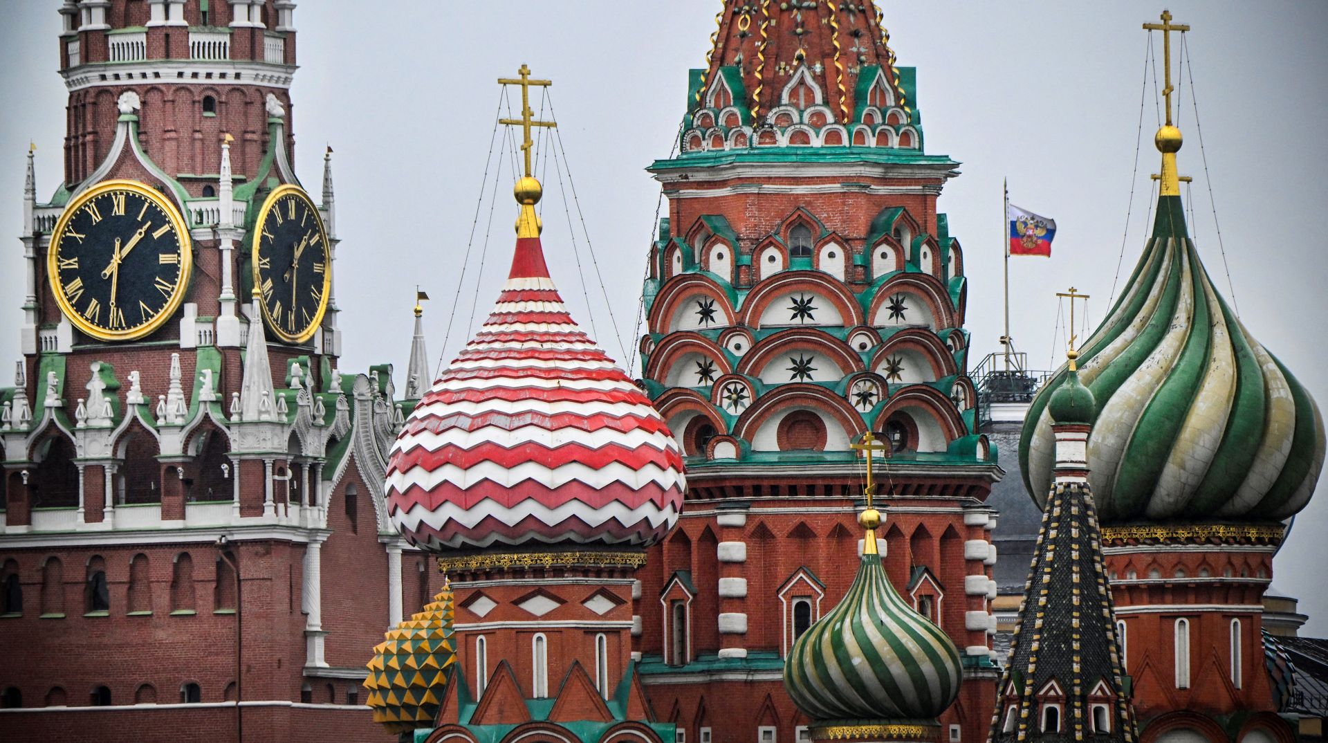 Ukraine: le Kremlin dit un sommet Poutine-Zelensky «possible» qu'après des «accords»