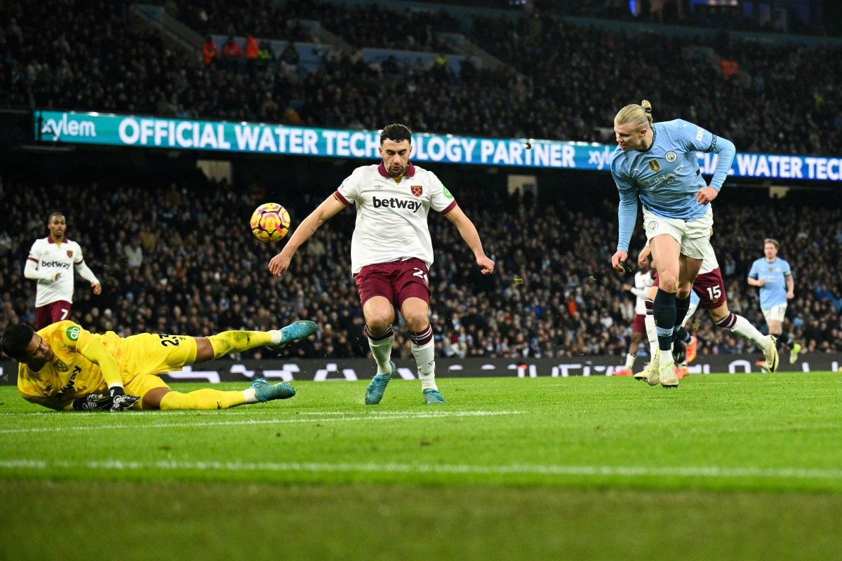 Angleterre: Manchester City enchaîne, Chelsea cale encore