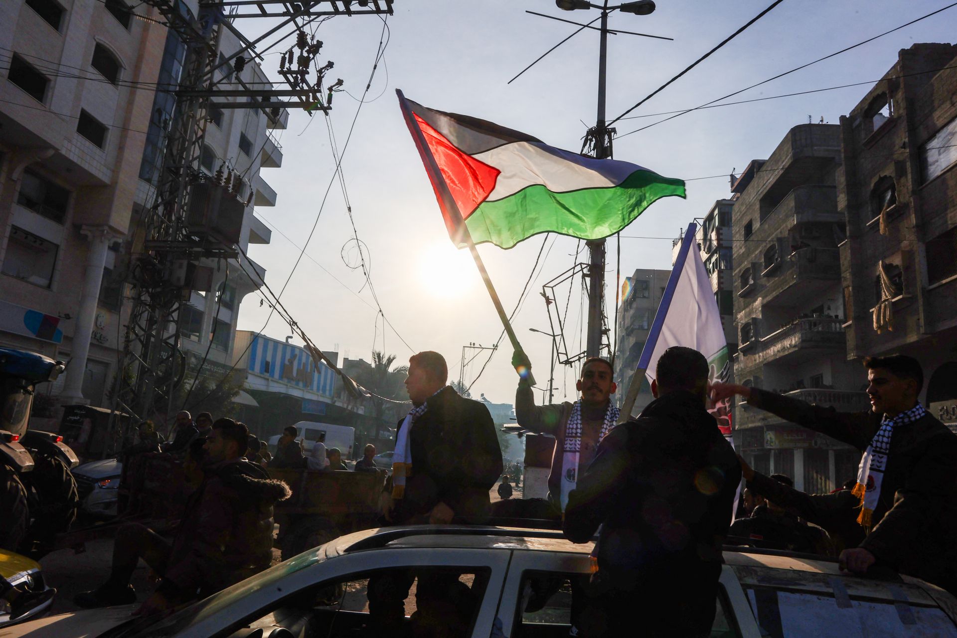 Le cessez-le-feu entre en vigueur à Gaza avec près de trois heures de retard