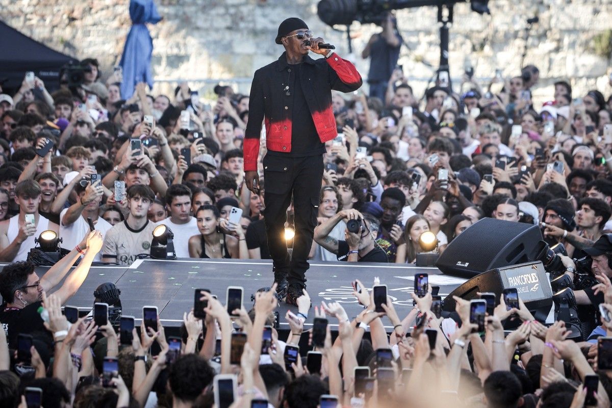 Le rappeur Werenoi, idole discrète, meurt à 31 ans