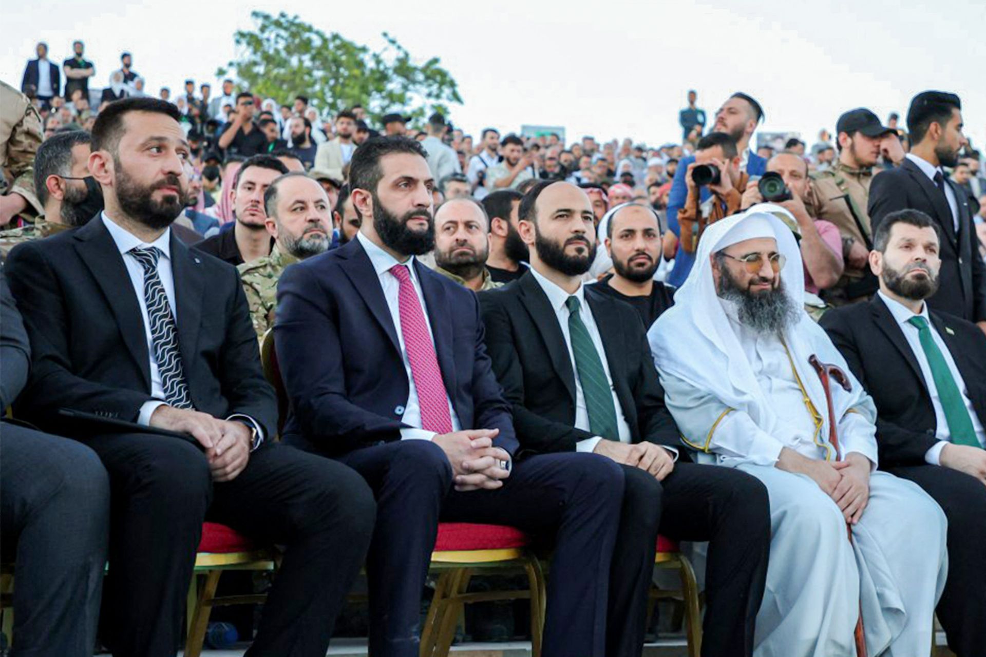 Syrie: la reconstruction «vient de commencer», proclame le président Chareh