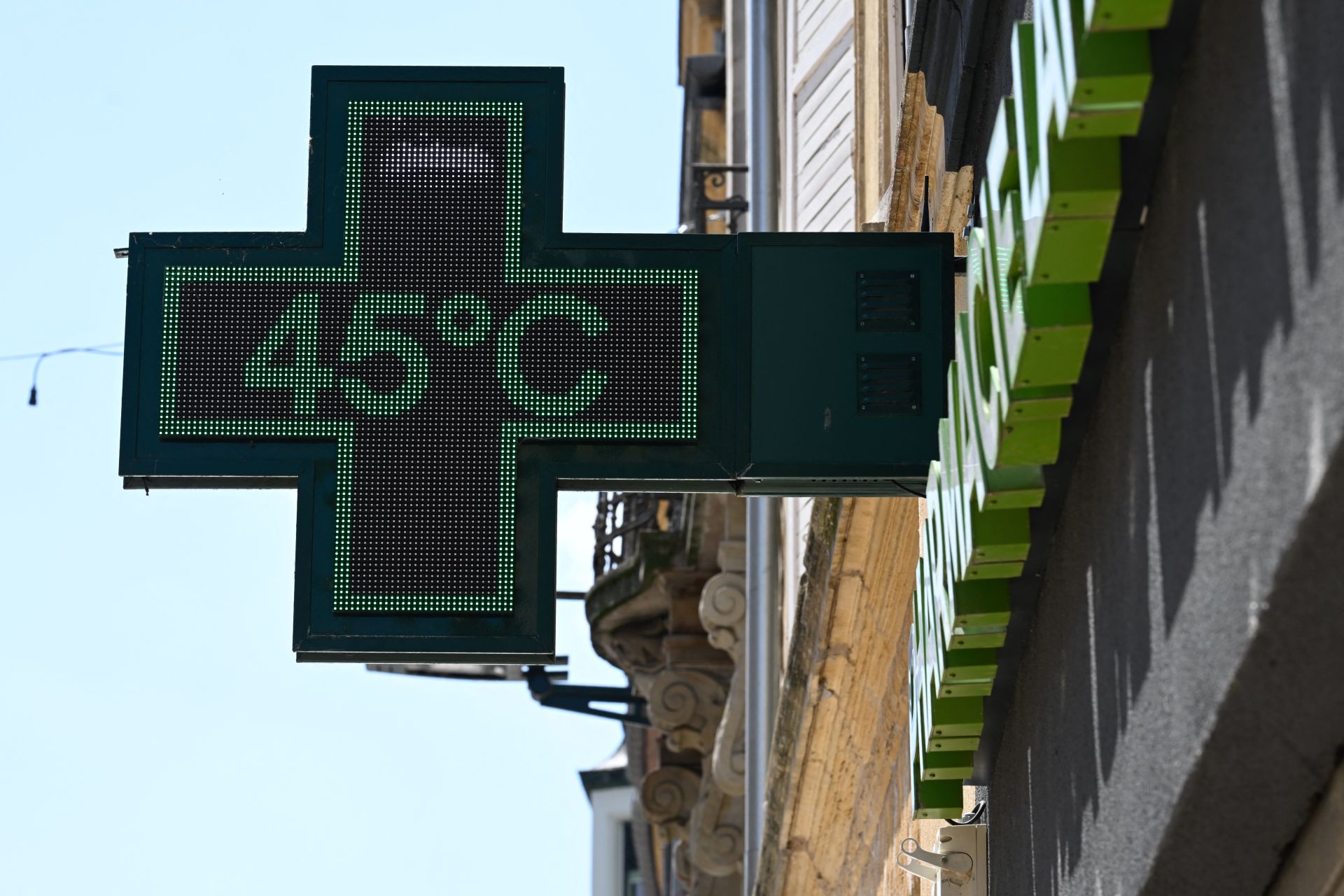 Canicule, incendies et tempêtes: l'Europe étouffe sous les extrêmes climatiques