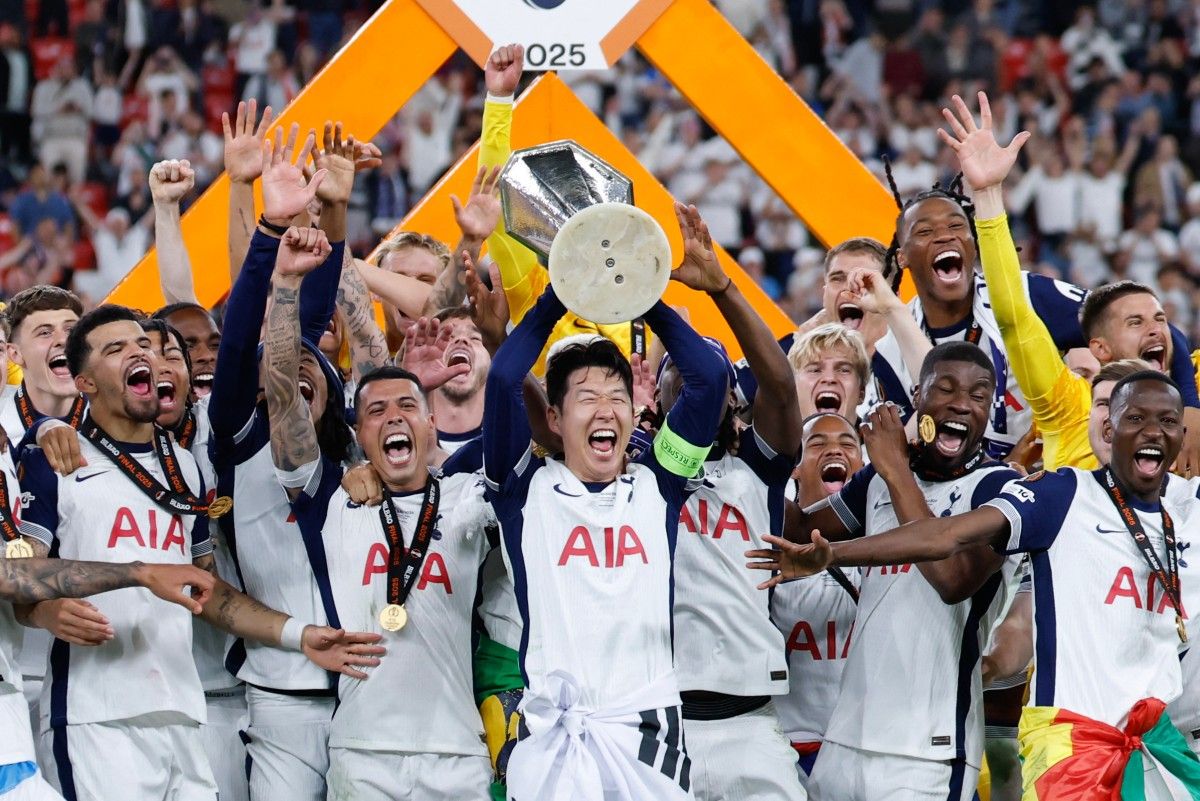 Foot: Son annonce la fin d'un chapitre long d'une décennie avec Tottenham