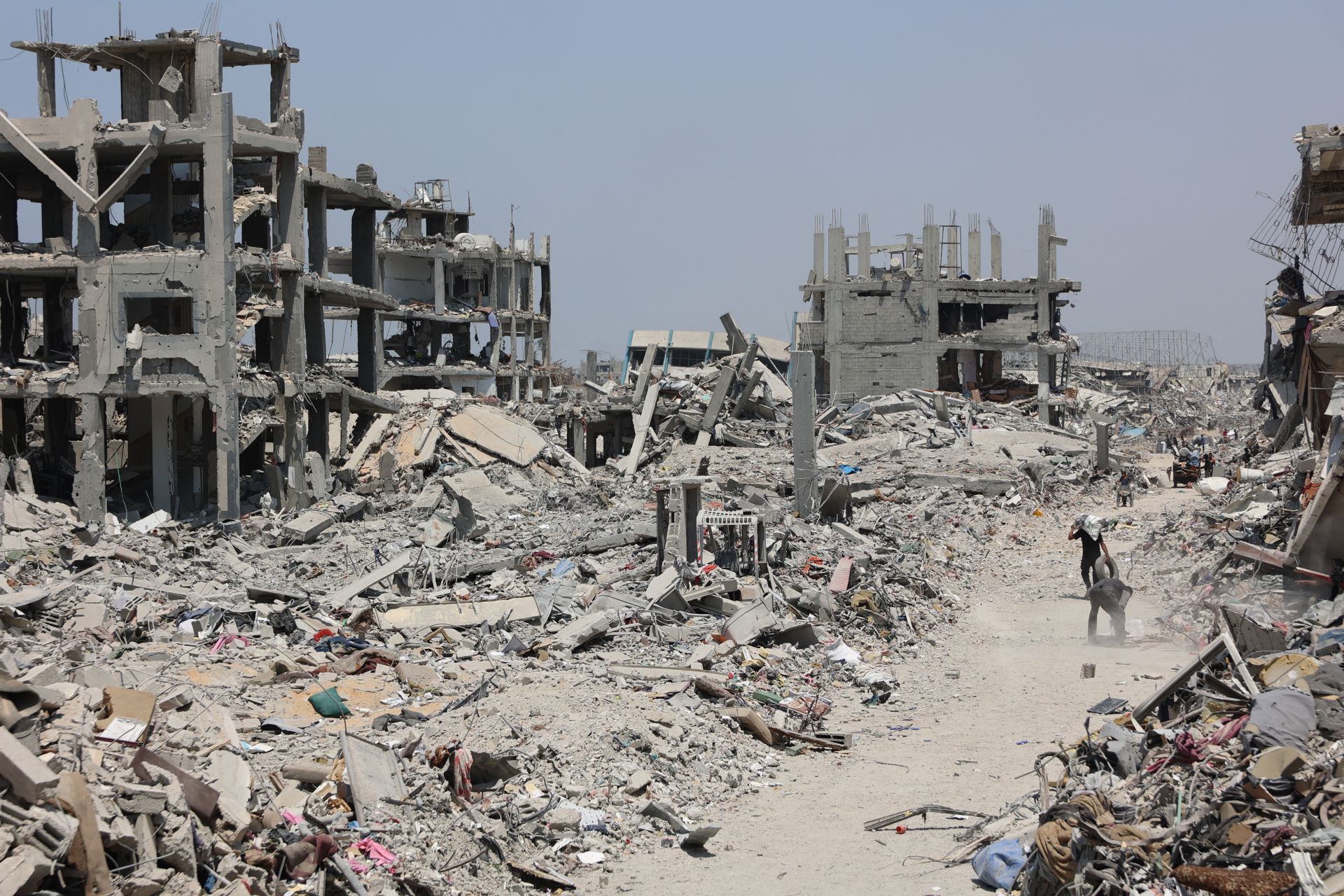 Gaza: la Défense civile annonce 22 morts dans des tirs et raids israéliens