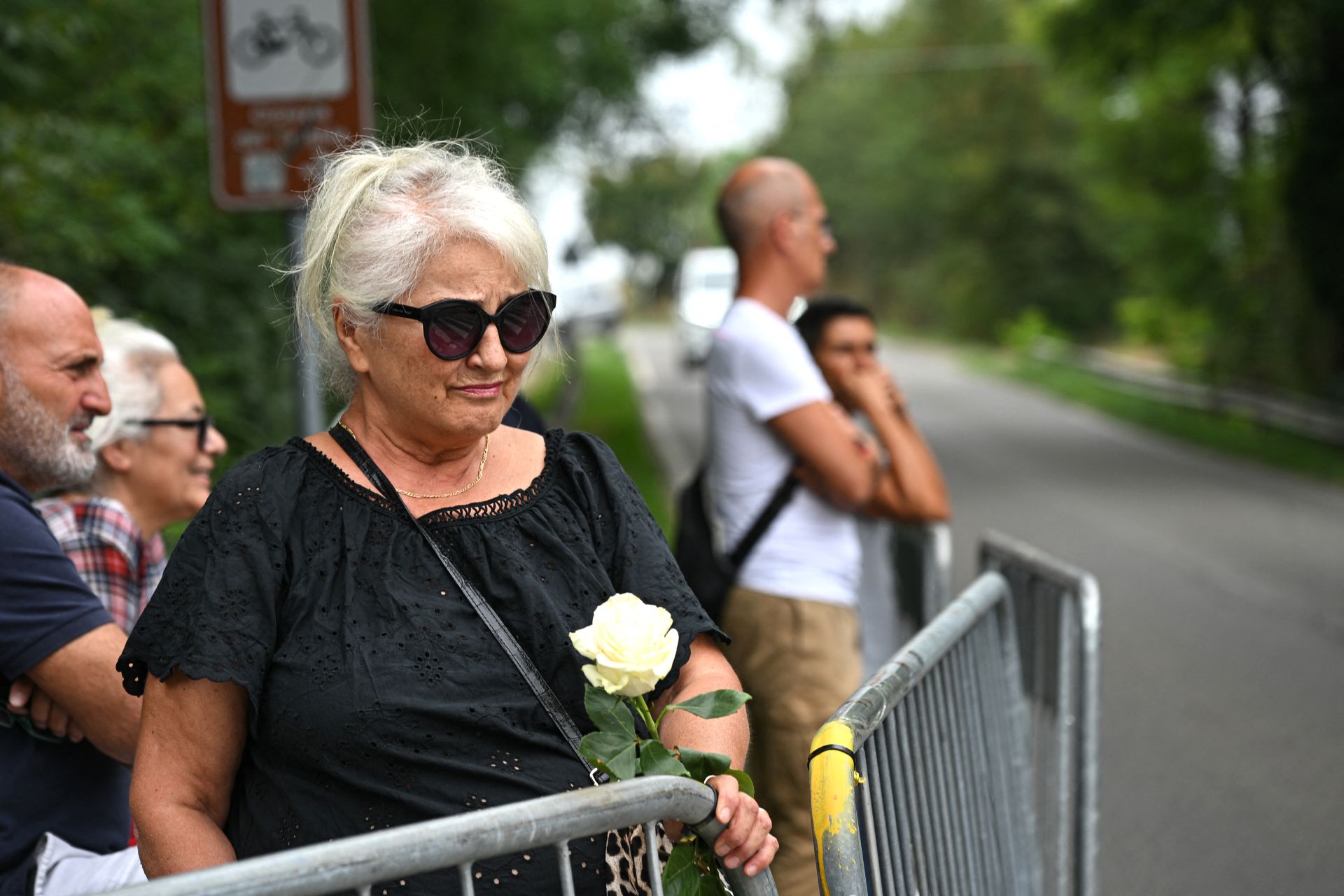 Funérailles de Giorgio Armani: hommage intime dans son village natal