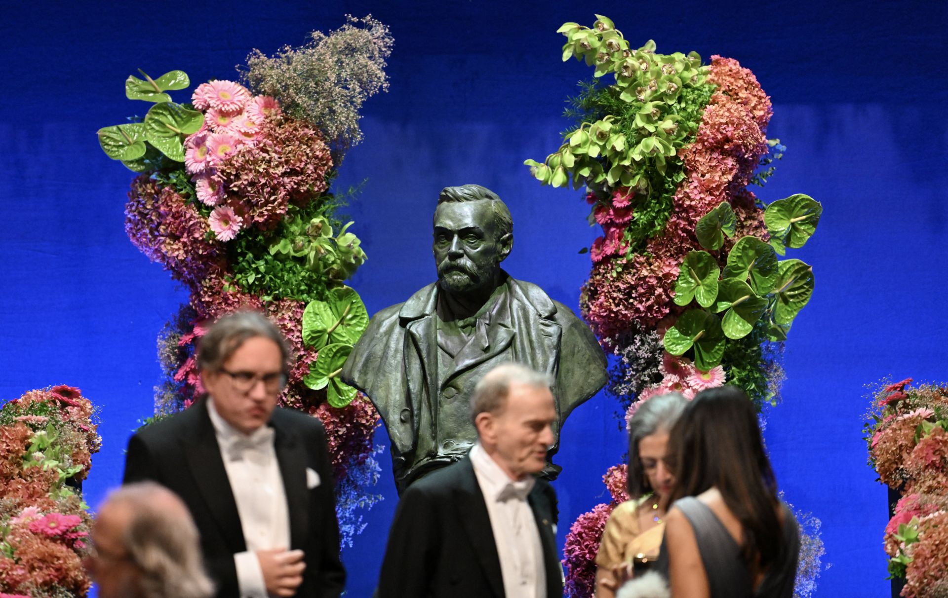 Quand la rébellion scolaire mène au Prix Nobel: portraits de trois lauréats