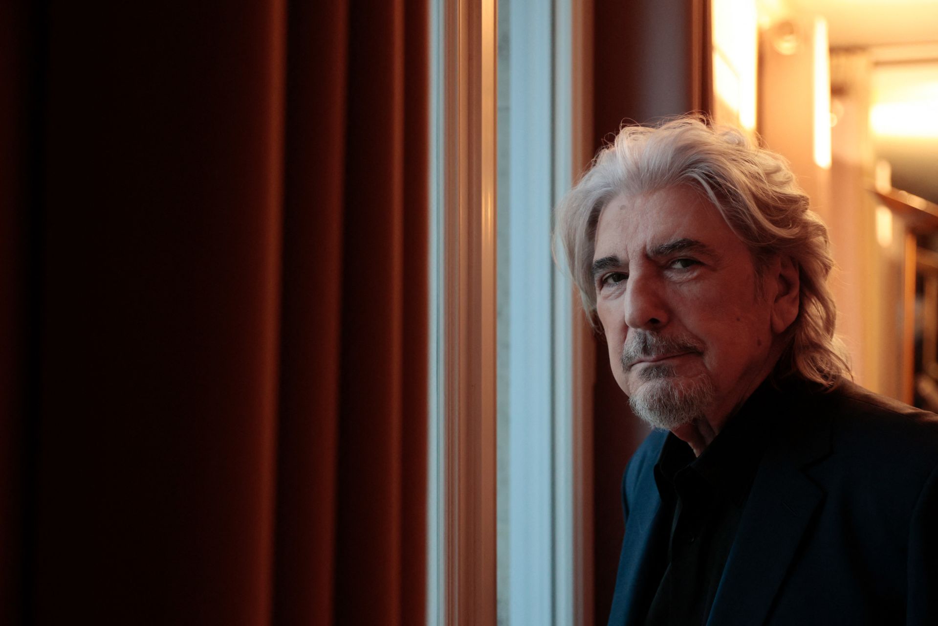 Serge Lama signe son retour avec un album dédié aux poètes