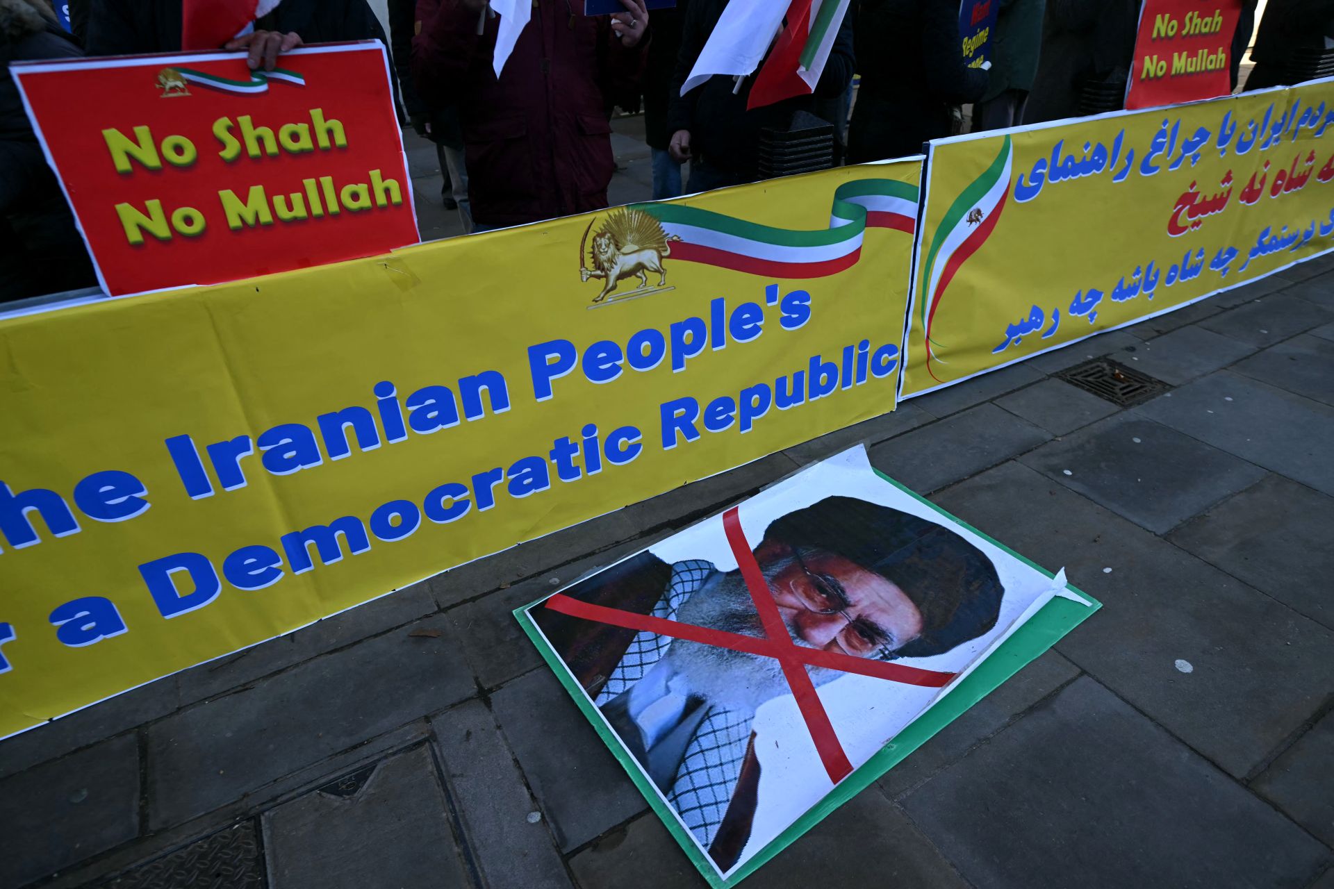 Iran : Trump affirme que la répression meurtrière s’est arrêtée, sans exclure une intervention 