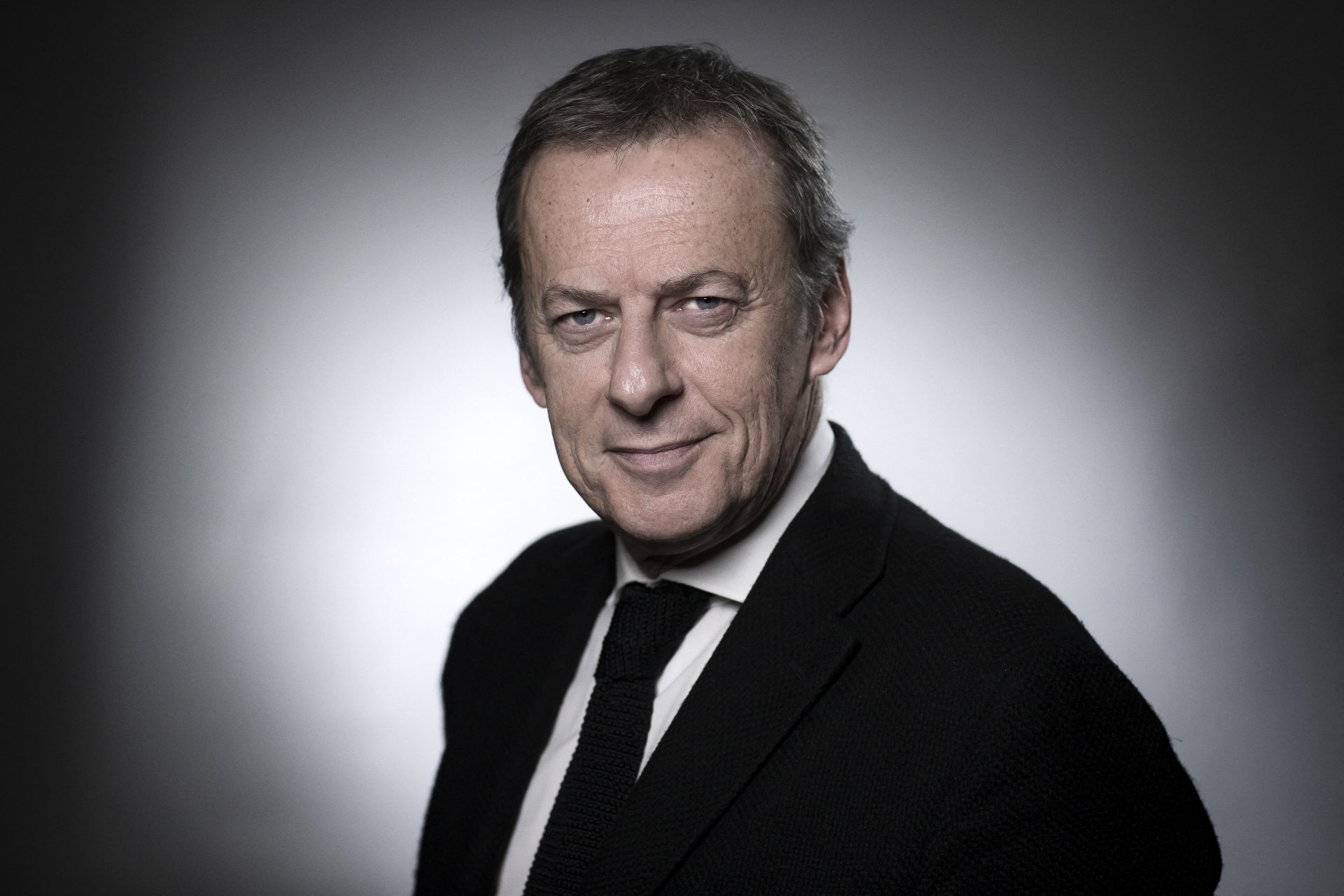 Crise chez Grasset: 115 écrivains montent au front contre Bolloré