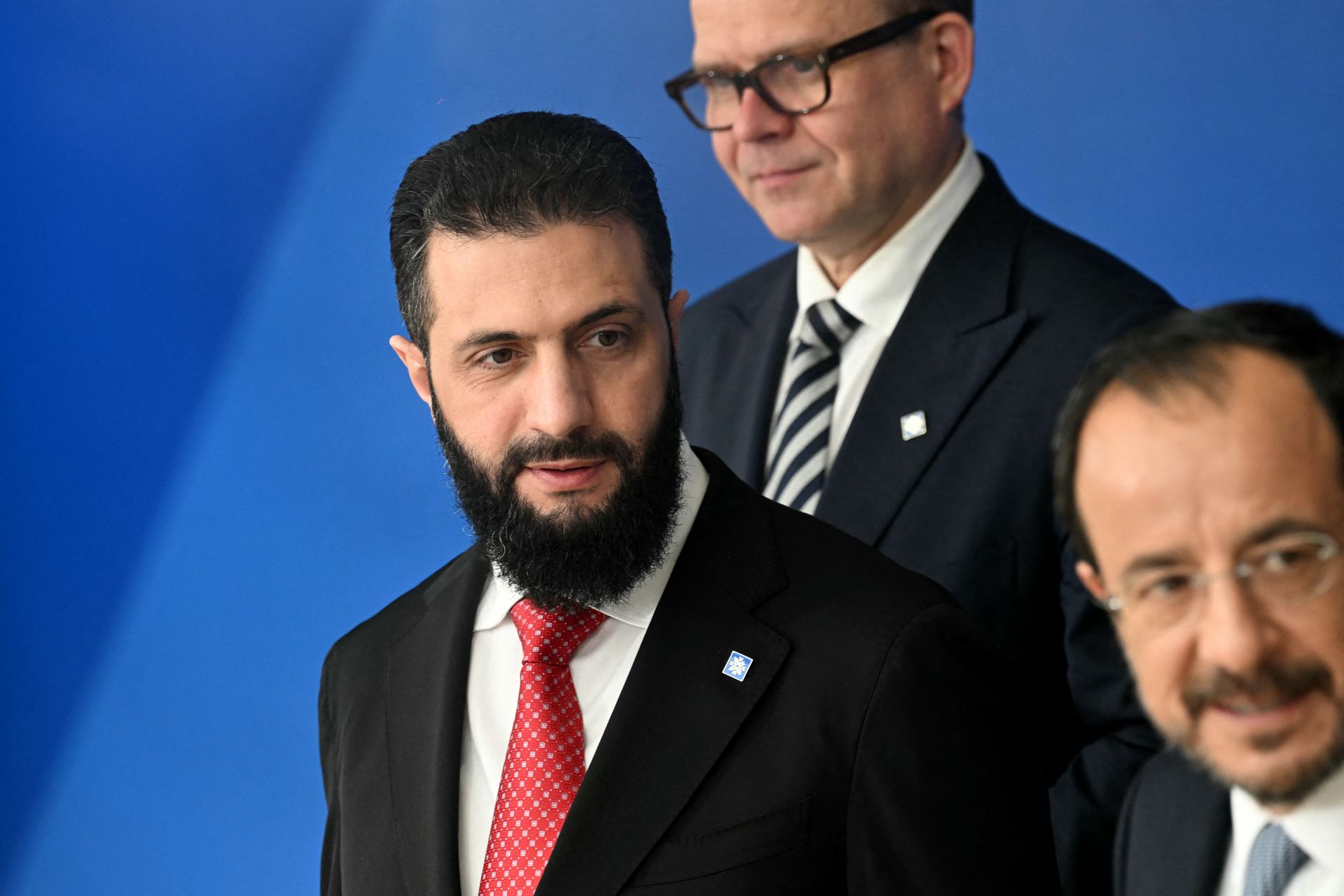 L’UE accentue son rapprochement avec le président syrien Ahmed al-Chareh