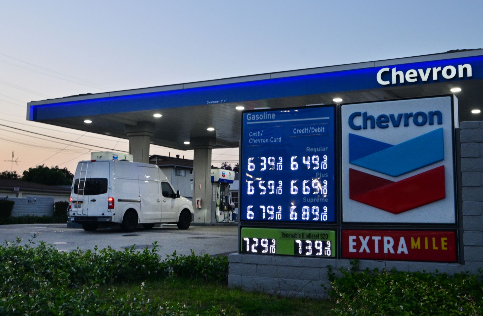 Pétrole : le baril se stabilise au-dessus des 110 dollars
