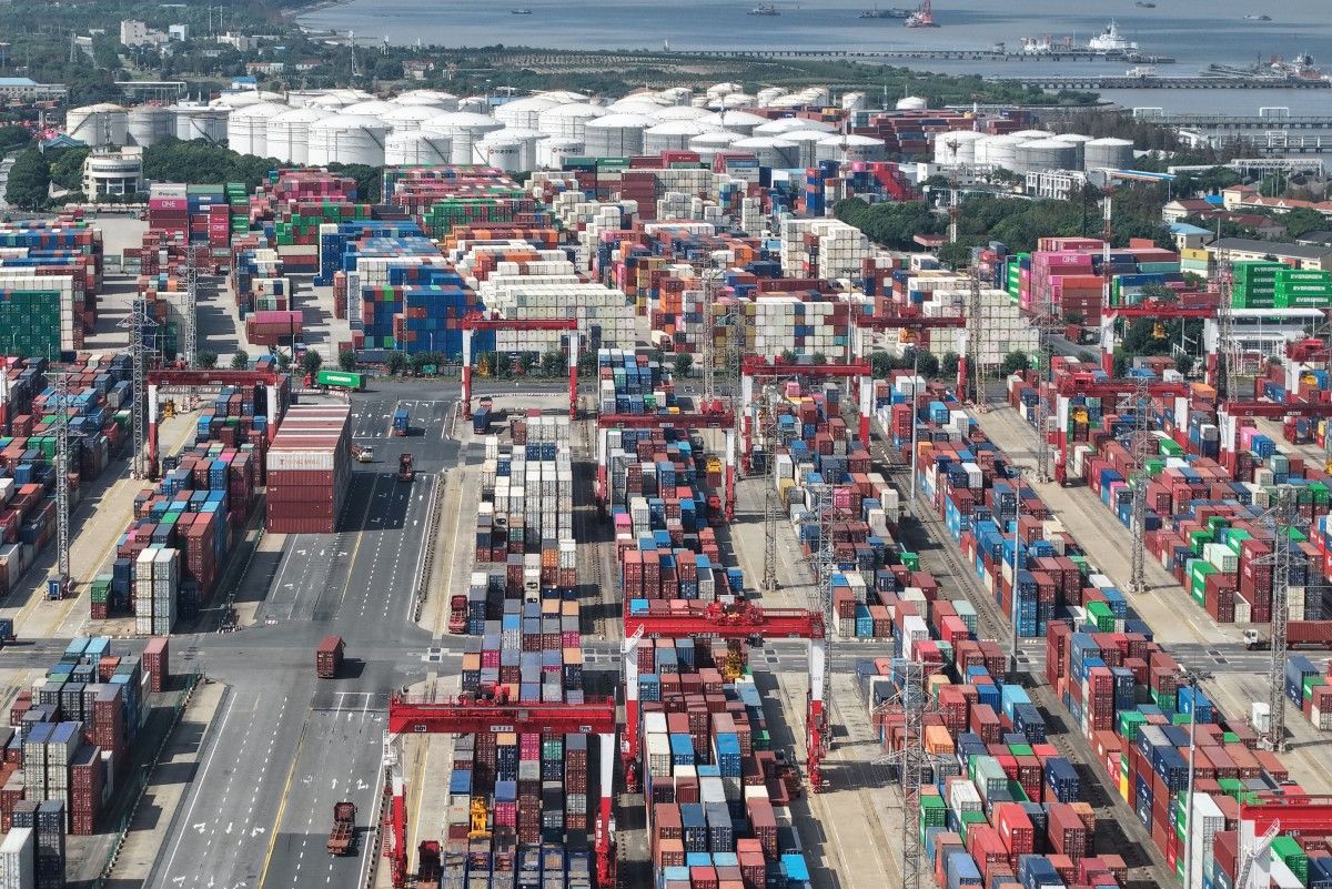 La Chine affiche un commerce vigoureux, malgré la guerre