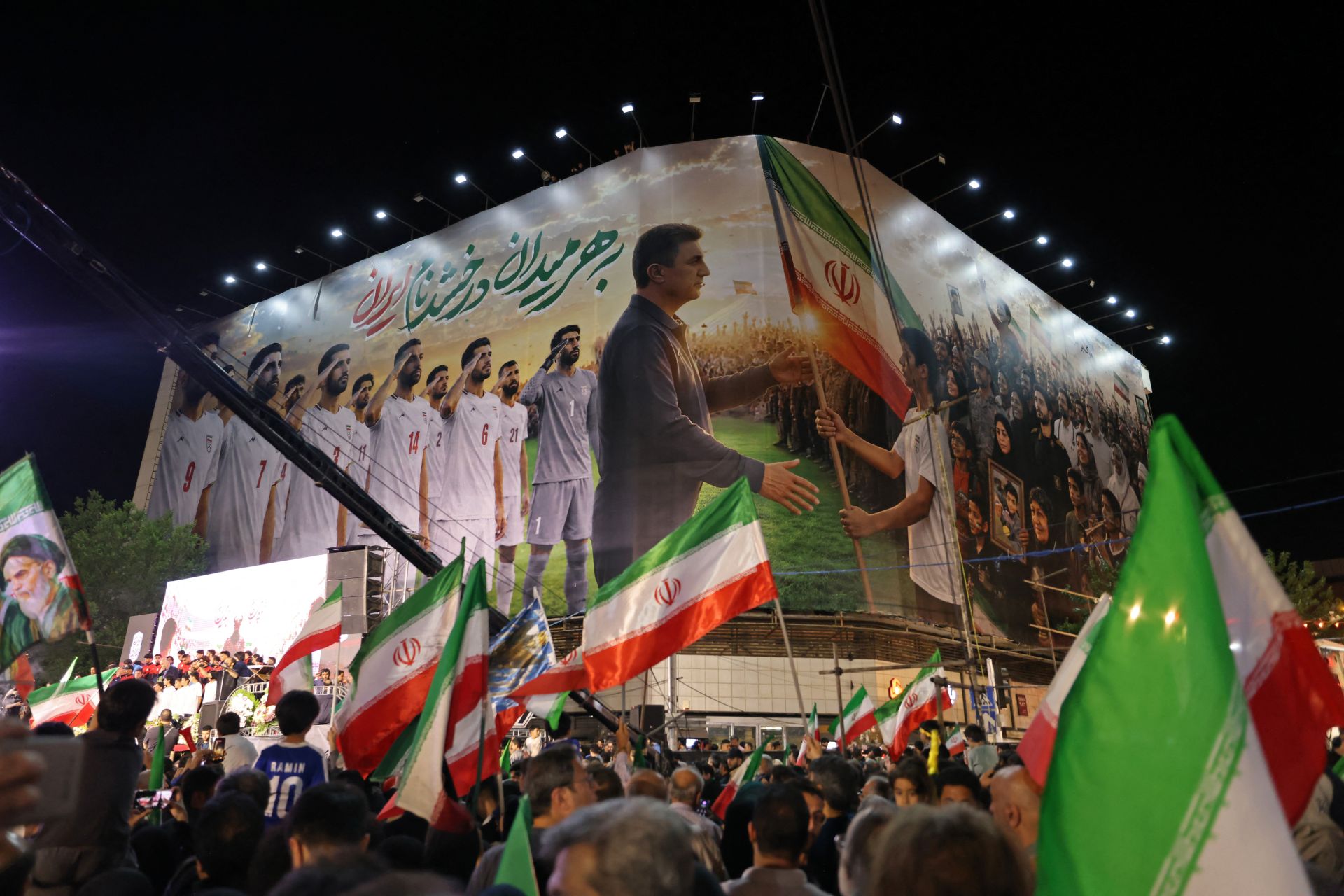L'Iran annonce des discussions avec le Qatar sur les avoirs gelés, sans contact direct avec Washington