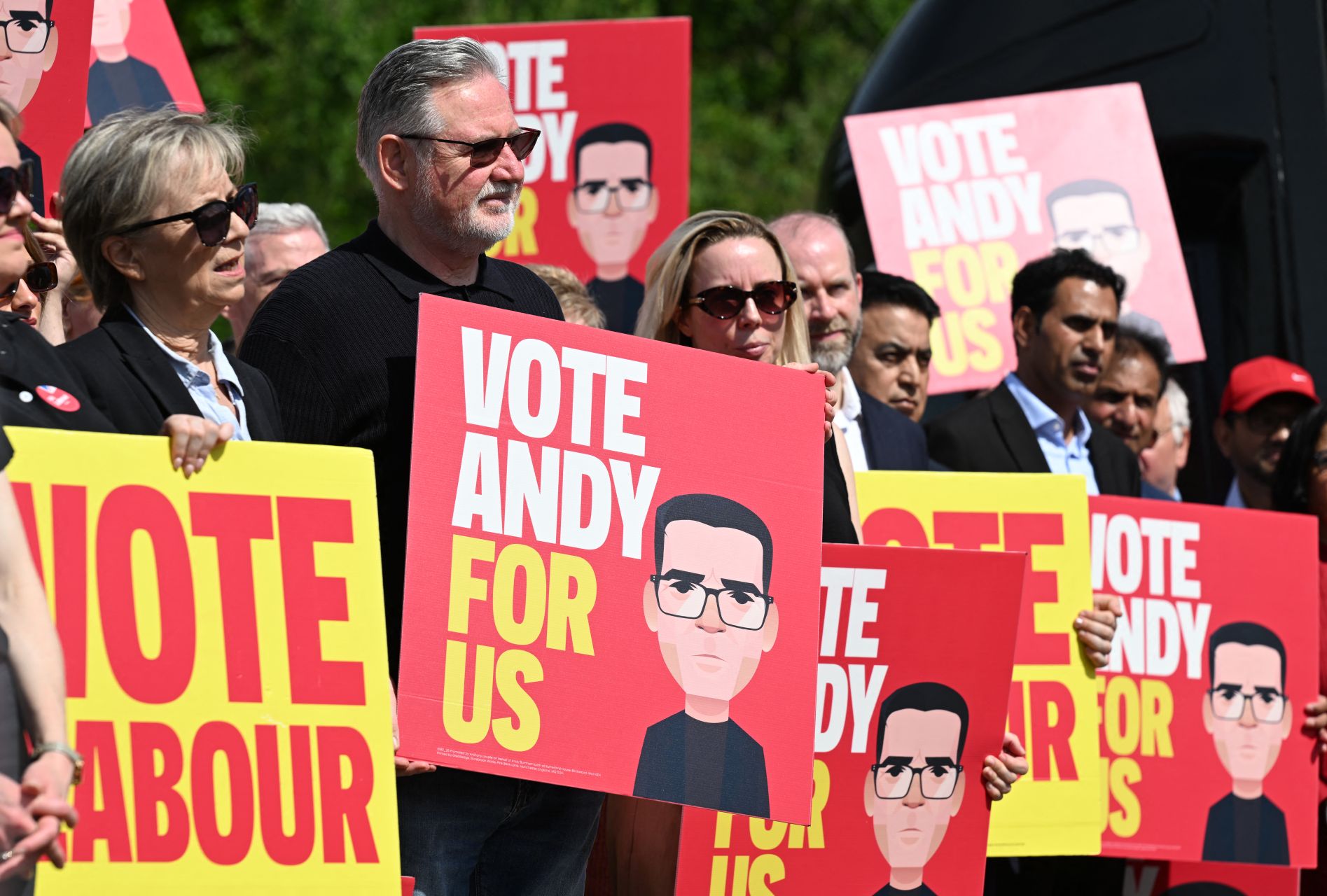 Royaume-Uni: le principal rival de Starmer lance sa campagne pour une législative partielle cruciale