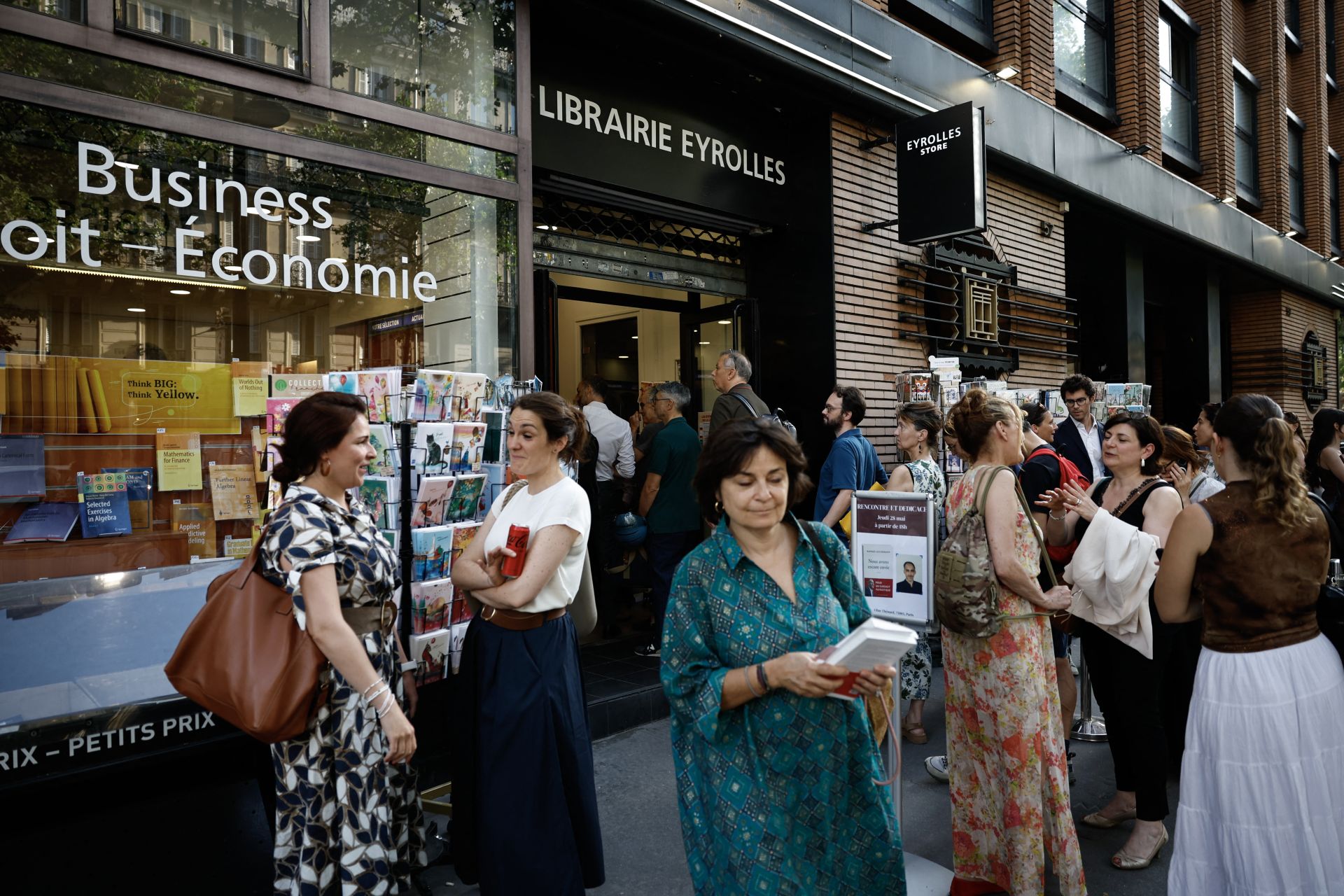 Plus de fermetures que d'ouvertures de librairies en 2025, une première