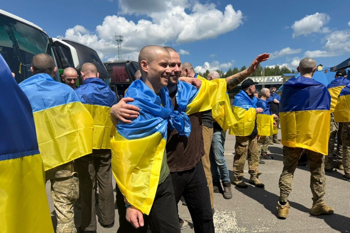 Russie-Ukraine: nouvel échange de 206 prisonniers, sous médiation des Émirats arabes unis