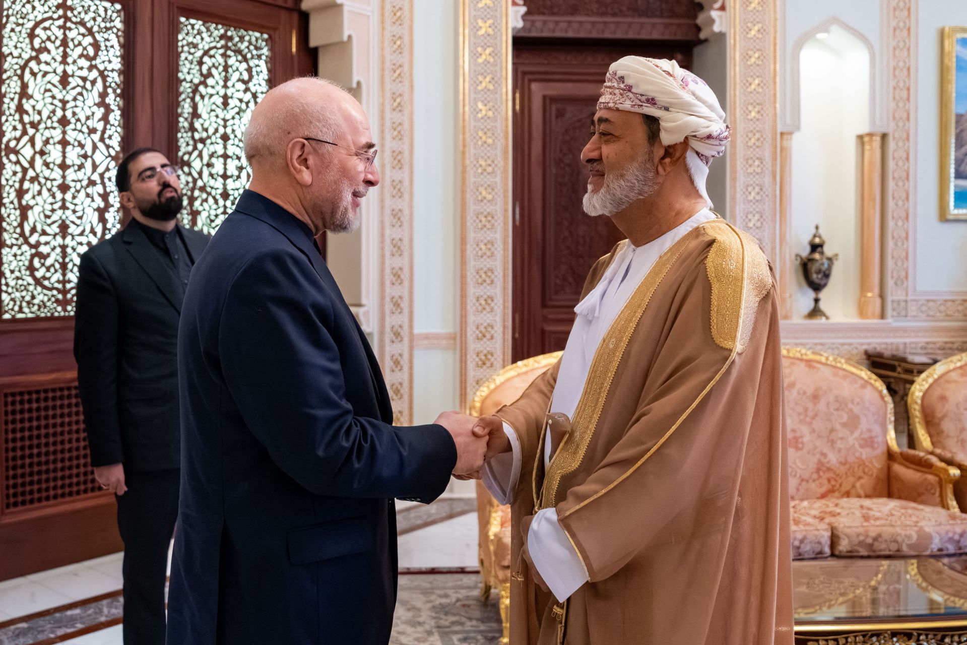 Iran-Oman: première réunion du Comité conjoint sur la gestion du détroit d'Ormuz