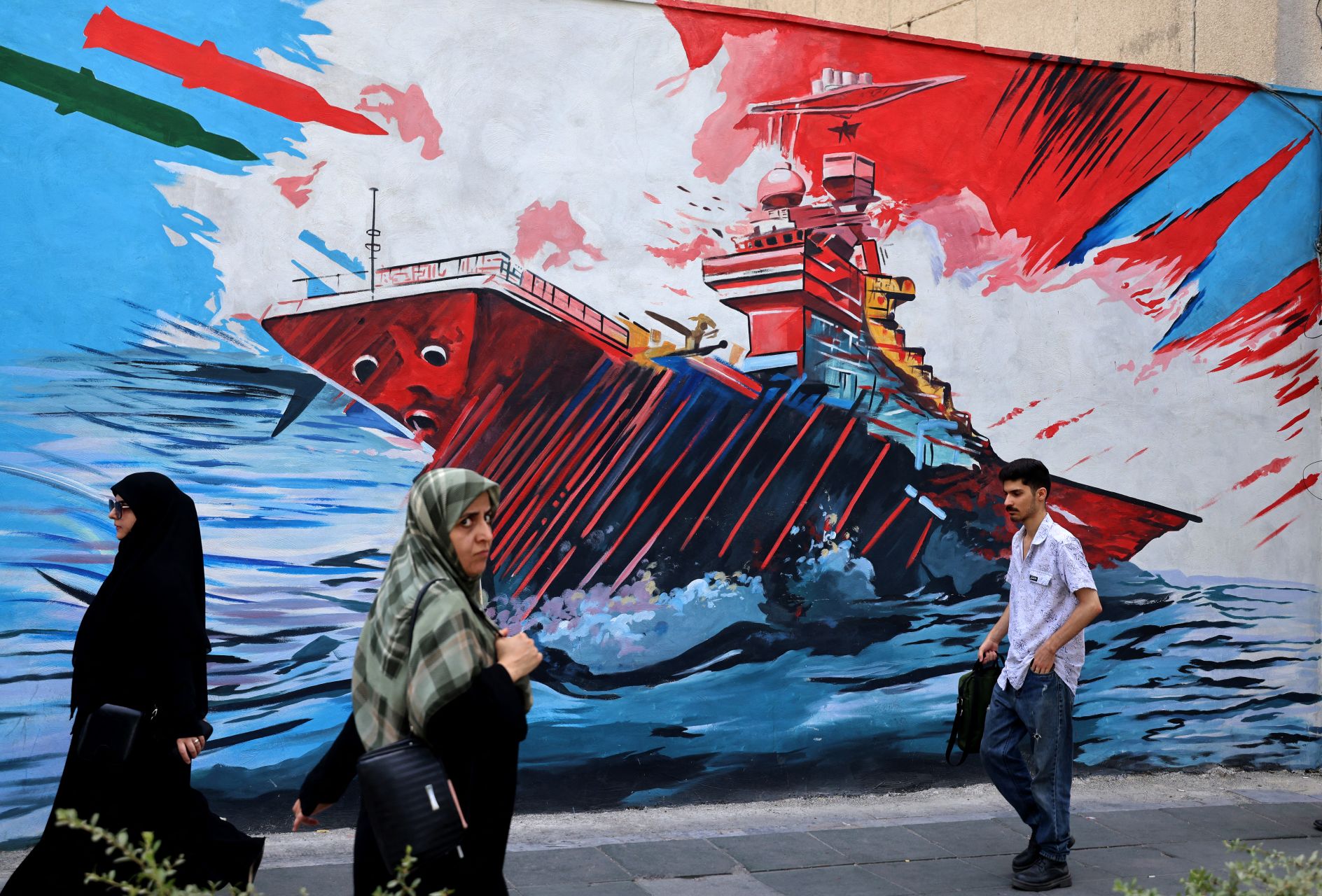 L'Iran jure de continuer à riposter aux frappes américaines