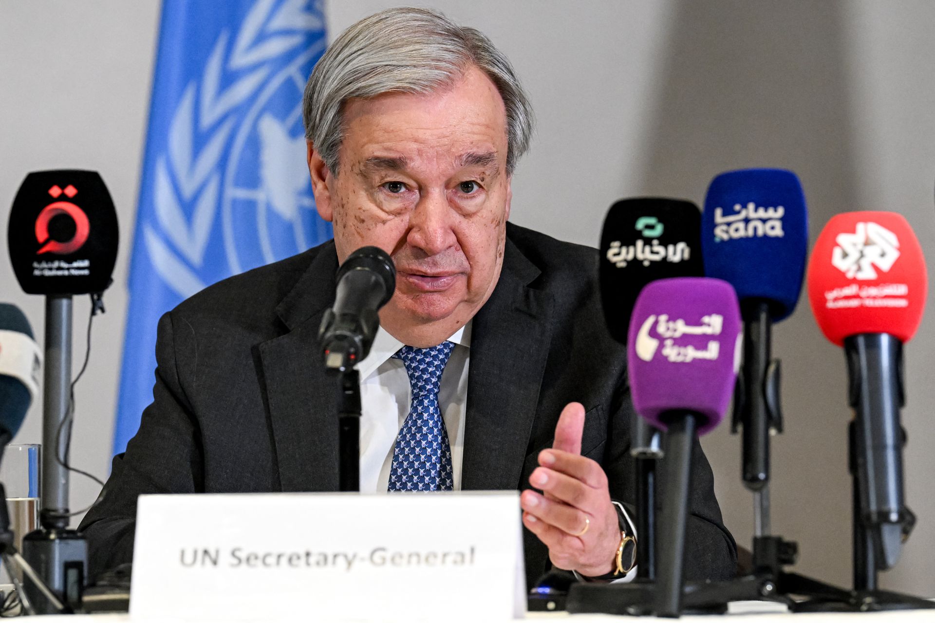 Le chef de l'ONU appelle à lever «immédiatement» toutes les sanctions contre la Syrie