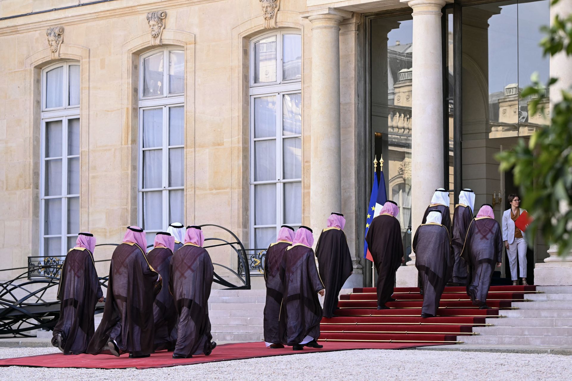 L'Arabie saoudite signe des contrats dans les transports avec deux groupes français