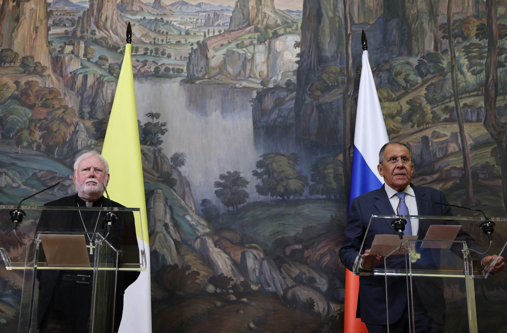À Moscou, l'émissaire du Vatican plaide en faveur de négociations pour arrêter la guerre en Ukraine