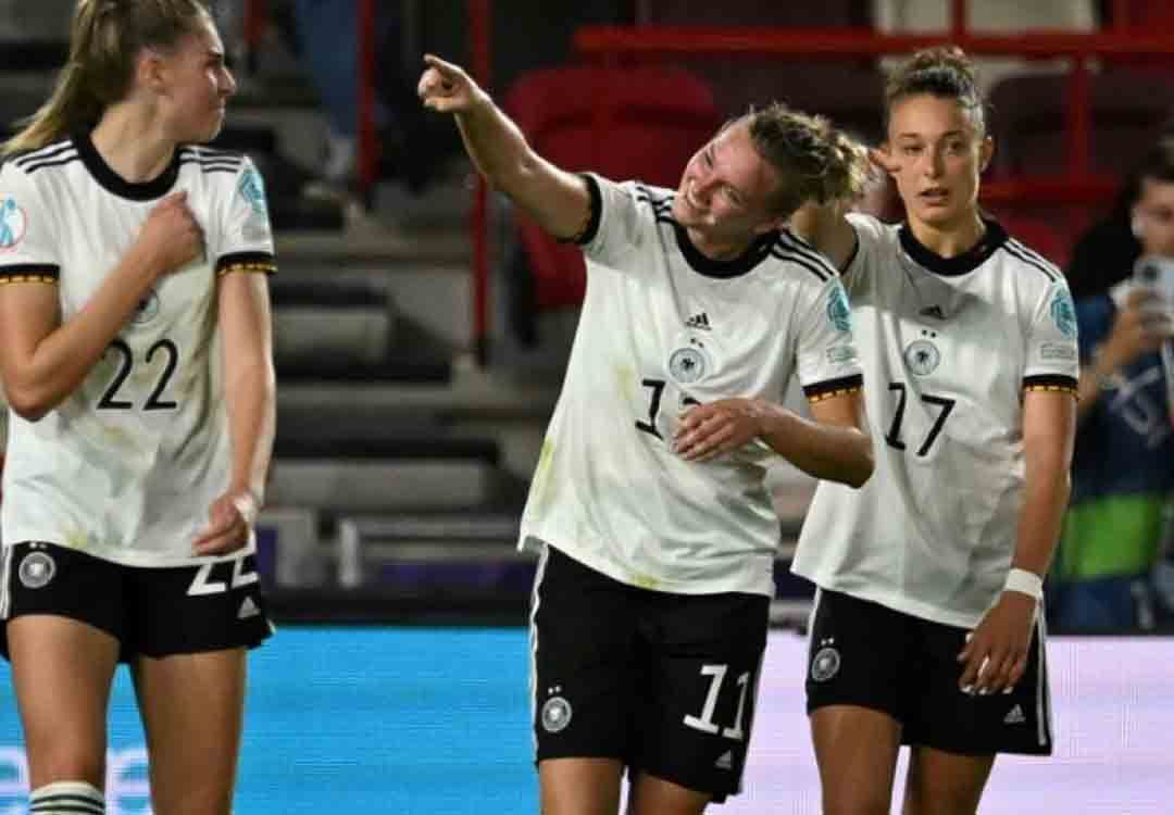 Euro féminin: l'Allemagne corrige le Danemark